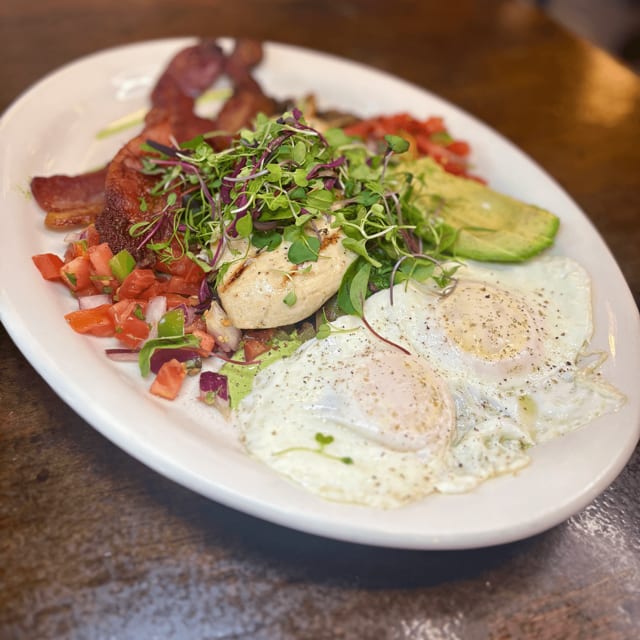 Keto Bomb Breakfast.