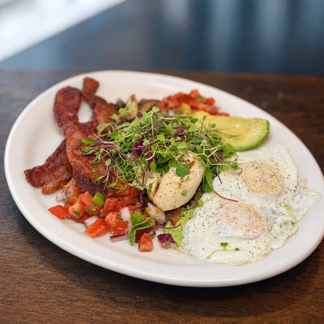 Keto Bomb Breakfast.