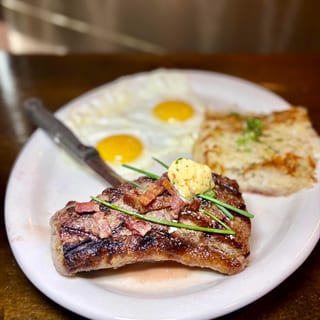 10 oz. Prime Cattleman Cut